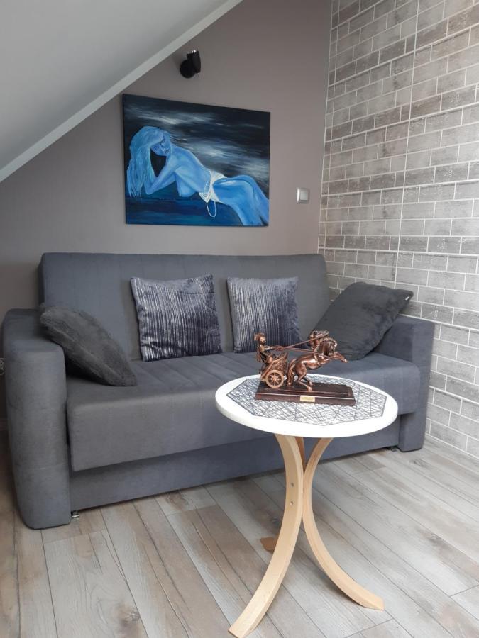Maly Apartamencik Teo 里沃 外观 照片