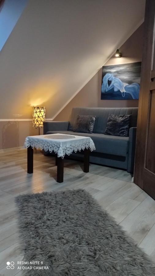 Maly Apartamencik Teo 里沃 外观 照片