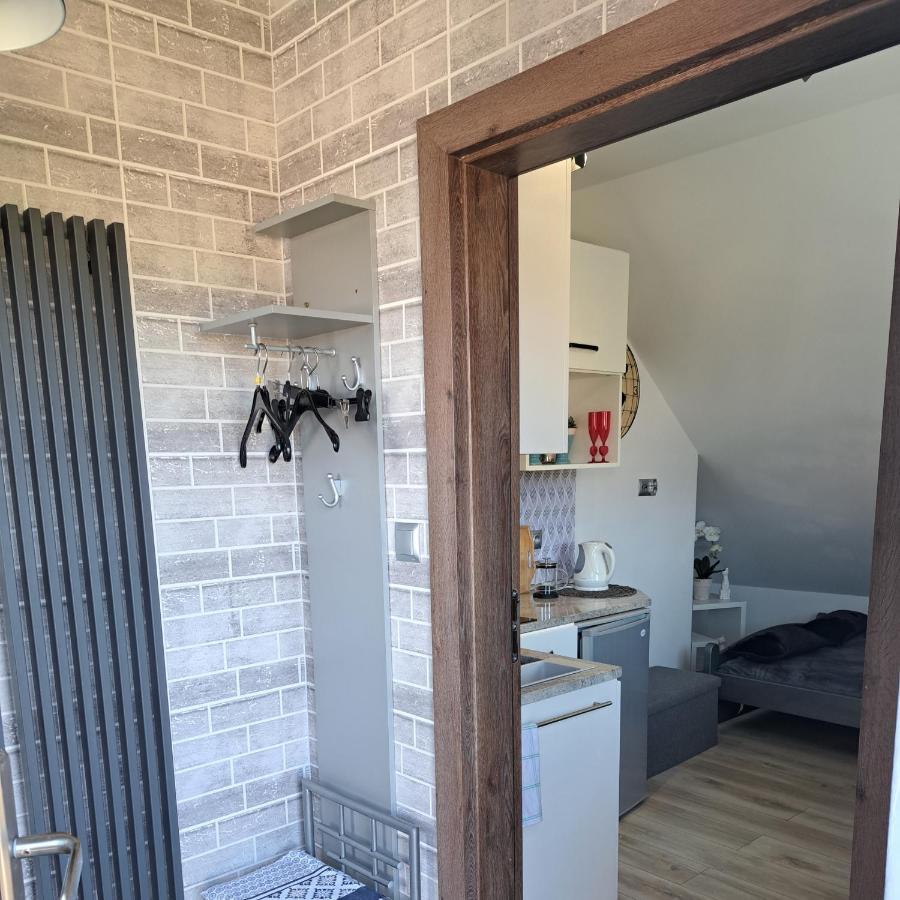 Maly Apartamencik Teo 里沃 外观 照片