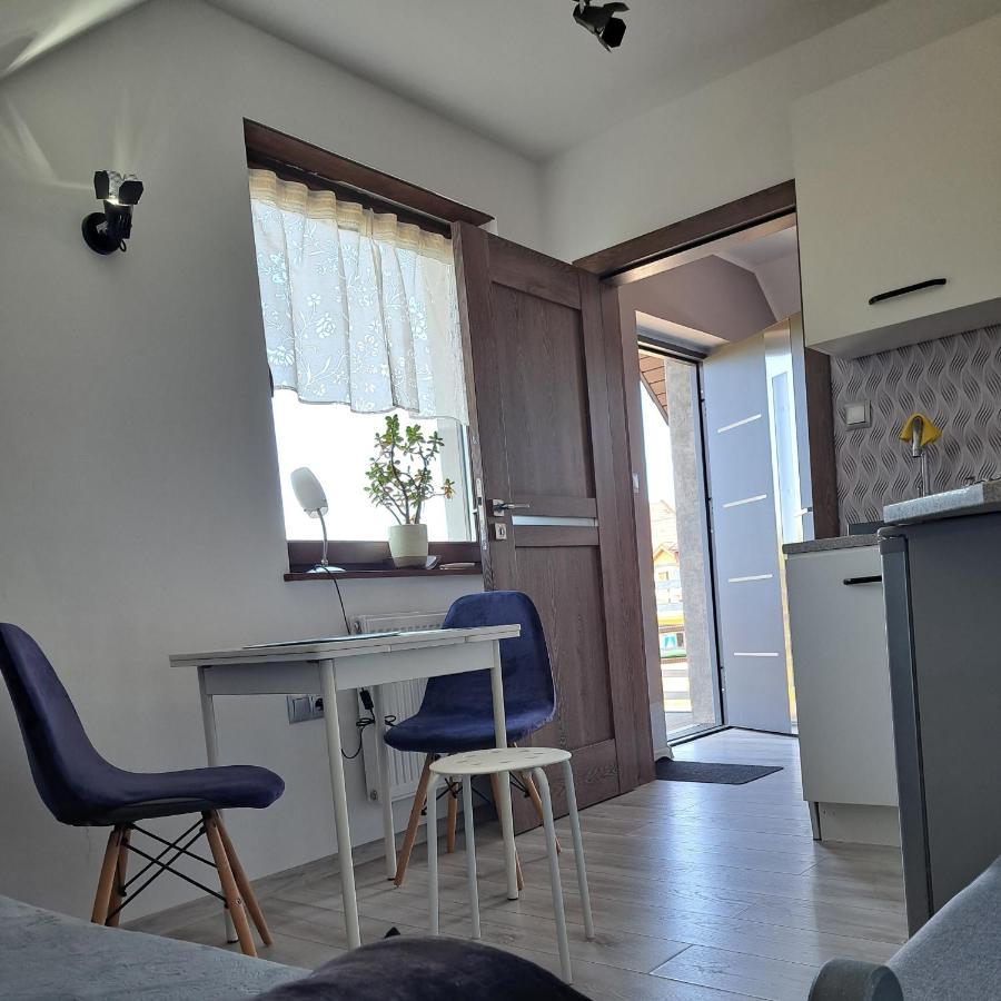 Maly Apartamencik Teo 里沃 外观 照片