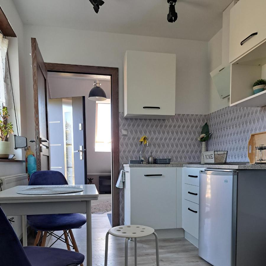 Maly Apartamencik Teo 里沃 外观 照片