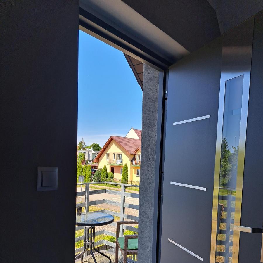 Maly Apartamencik Teo 里沃 外观 照片