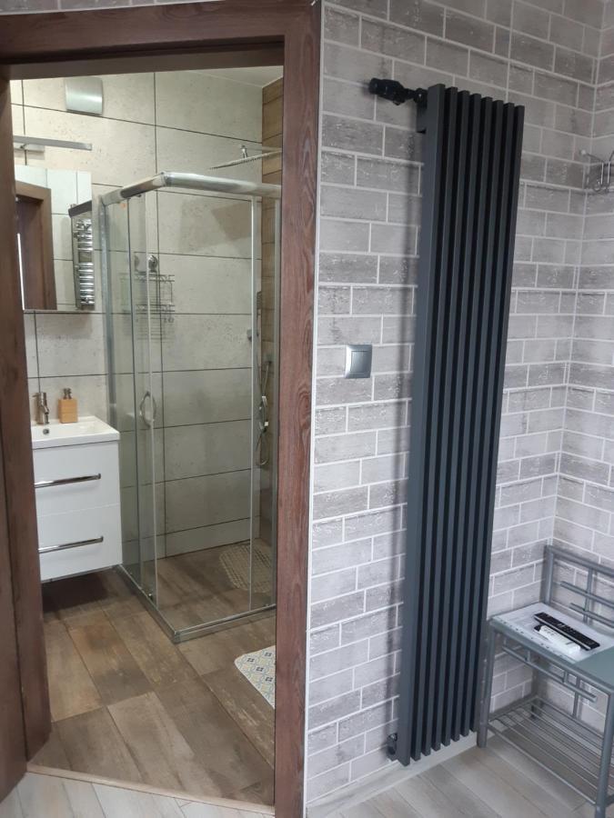 Maly Apartamencik Teo 里沃 外观 照片